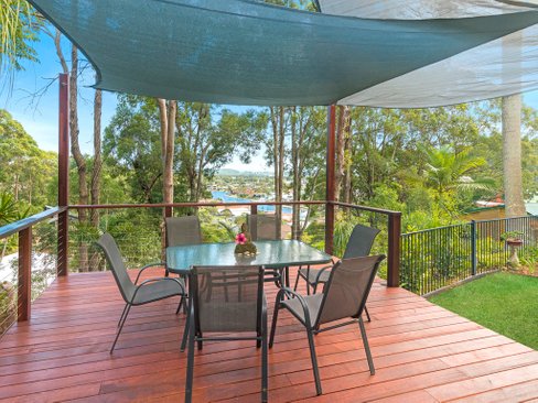 10 Leeward Tce, TWEED HEADS NSW 2485