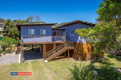 10 Leonard Avenue, SHOAL BAY NSW 2315