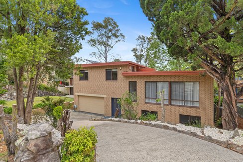 10 Maple Street, LUGARNO