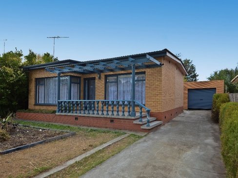 10 Marlo Street Hamlyn Heights 3215