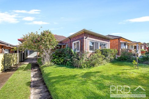 10 Mayfair Crescent, BEVERLY HILLS