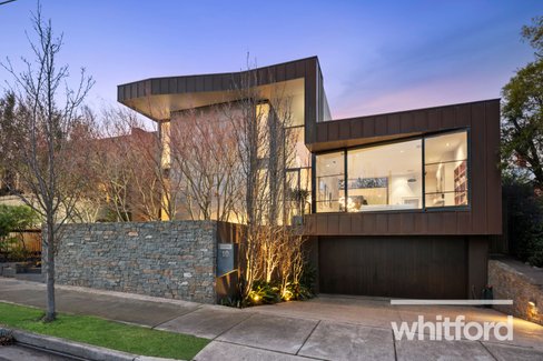 10 Mercer Parade, Newtown