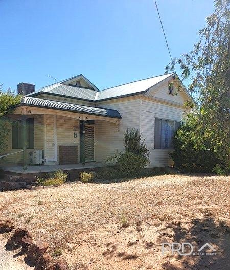 10 Mitchell Street, OUYEN VIC 3490