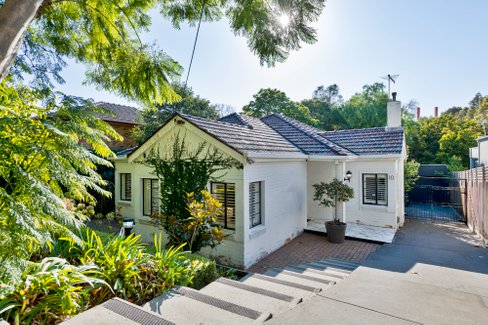 10 Mooltan Street Travancore 3032