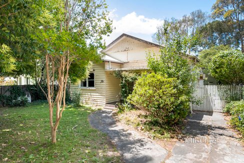 10 Naroon Road Alphington 3078