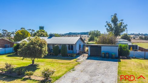 10 Neal Lane, ATTUNGA NSW 2345