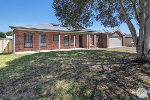 10 Nelson Street, SEBASTOPOL VIC 3356