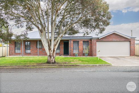 10 Nelson Street, SEBASTOPOL