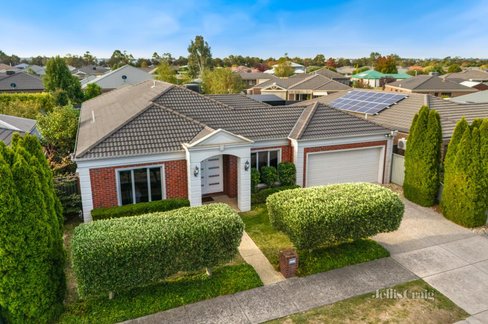 10 Nimble Drive  Delacombe 3356