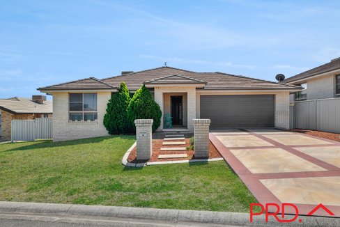 10 Orley Drive, TAMWORTH NSW 2340