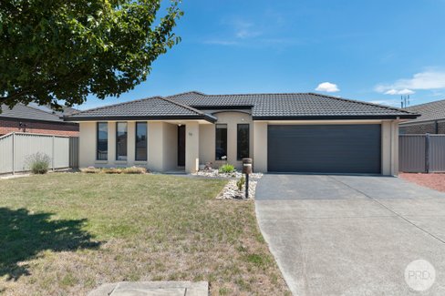 10 Perendale Street, ALFREDTON VIC 3350