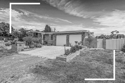 10 Phillis Street, KANGAROO FLAT VIC 3555