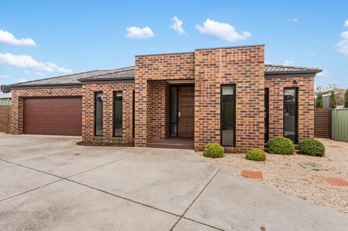 10 Rachel Terrace, MAIDEN GULLY VIC 3551