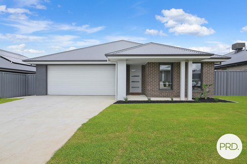 10 Selby Court, THURGOONA NSW 2640