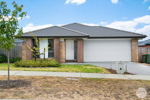 10 Snowbird Road, WINTER VALLEY VIC 3358