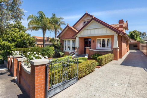 10 Thistle Street Pascoe Vale South 3044