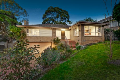 10 Wadham Parade Mount Waverley 3149