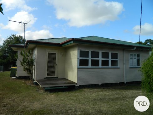 10 Walloon Road, ROSEWOOD QLD 4340