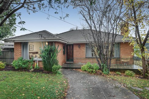 10 Walsh Street Eltham 3095