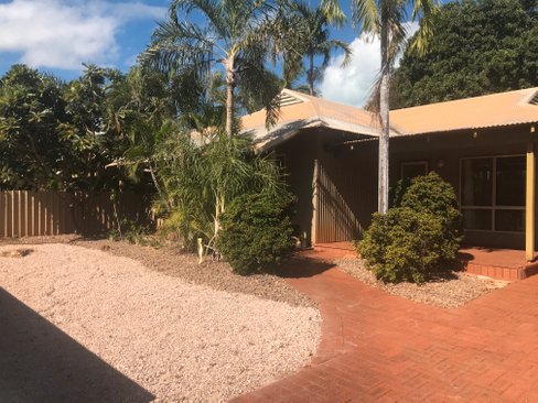 10 Woods Drive, CABLE BEACH WA 6726