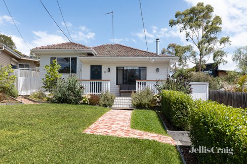 10 York Street Eltham 3095