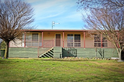 100 King Street, TUMBARUMBA NSW 2653