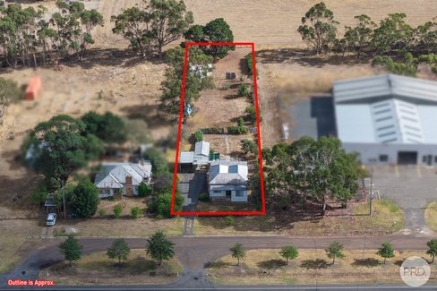 100 Montgomery Street, SKIPTON VIC 3361