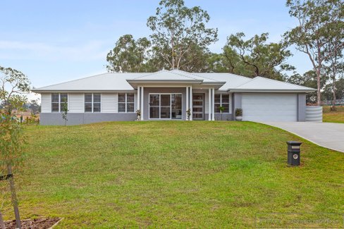 100 Reginald Street, GRETA NSW 2334