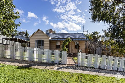 100 Rowan Street, BENDIGO VIC 3550