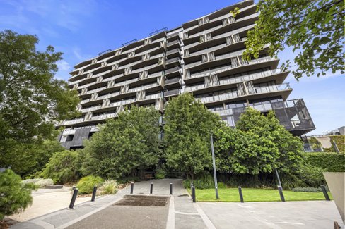 1001/1 Clara Street South Yarra 3141