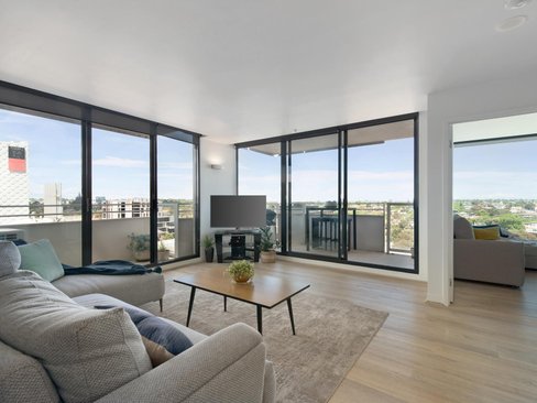 1006 377 Burwood Road Hawthorn 3122