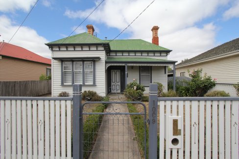 1009 Macarthur Street, LAKE WENDOUREE VIC 3350