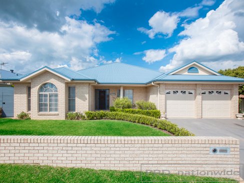 101 Canterbury Drive, RAWORTH NSW 2321