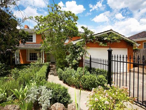 101 Hill Road Balwyn North 3104
