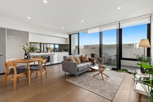 101 1A Campbell Grove Northcote 3070