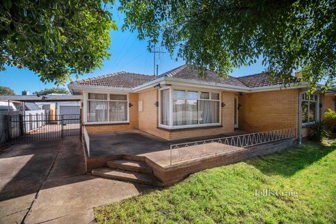 1013 Norman Street Wendouree 3355