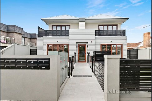 10/14 Victoria Street Williamstown 3016