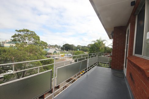 10/142-144 Chuter Avenue, SANS SOUCI NSW 2219