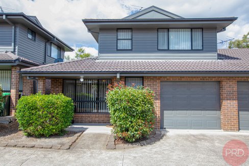 10/15 Denton Park Drive, RUTHERFORD NSW 2320
