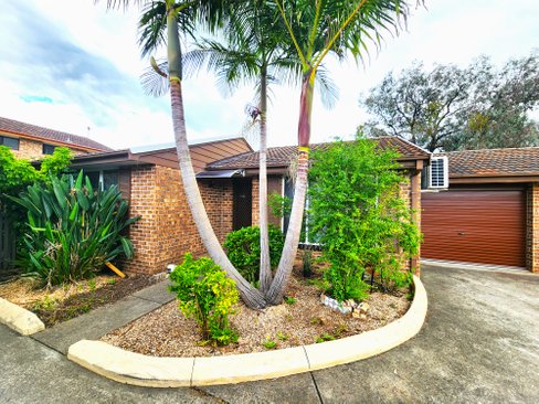 10/15 Wonga, LURNEA NSW 2170