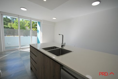 101/8 Meron Street, SOUTHPORT QLD 4215