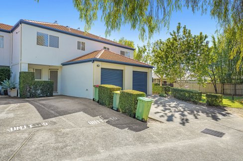 10/183 Government Road, Labrador QLD 4215