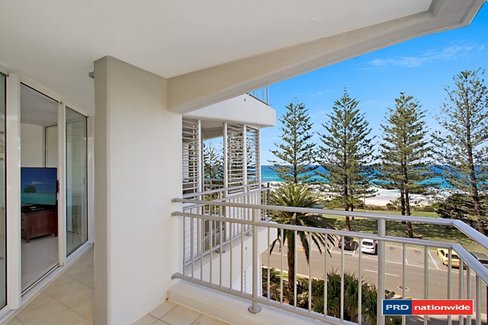 10/186 The Esplanade, BURLEIGH HEADS QLD 4220