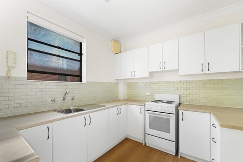 10/192-194 Lindesay Street,, CAMPBELLTOWN NSW 2560