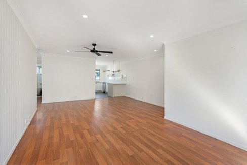 10/1931 Gold Coast Higway, Burleigh Heads QLD 4220