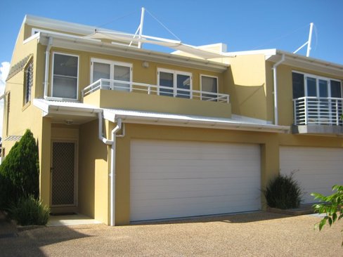 10/2-8 Ala Moana Way, FINGAL BAY NSW 2315