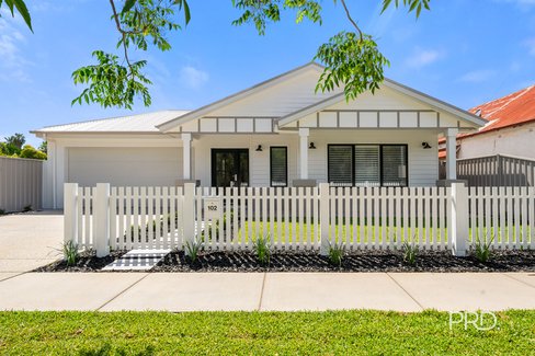 102 The Esplanade Central, WAGGA WAGGA NSW 2650