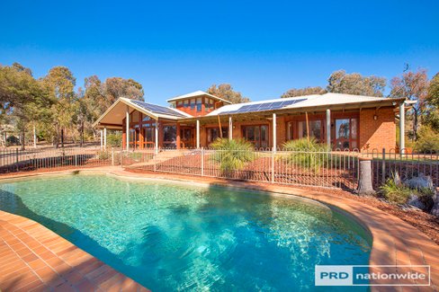 102 Tregarthen Road, TAMWORTH NSW 2340