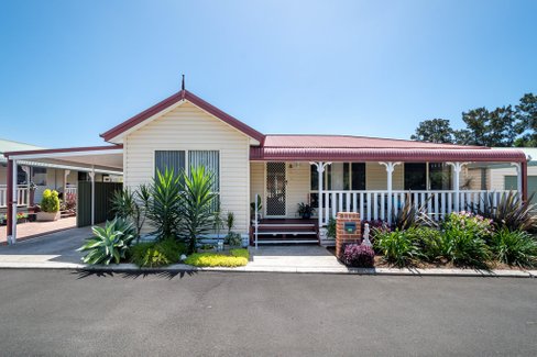102 Willow Tree Avenue, KANAHOOKA NSW 2530