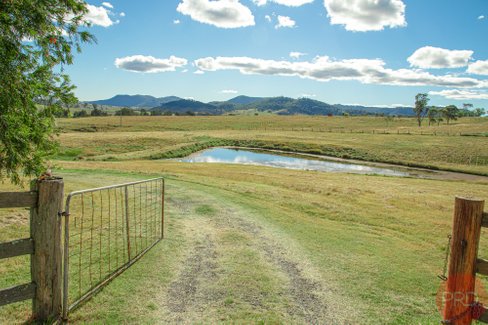 1021 Luskintyre Road, LAMBS VALLEY NSW 2335